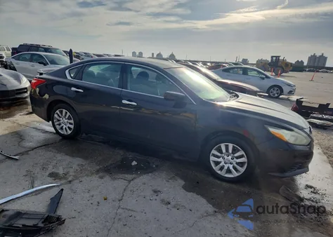 2016 Nissan Altima 2.5 из США, поврежденный, VIN 1N4AL3AP8GN335373